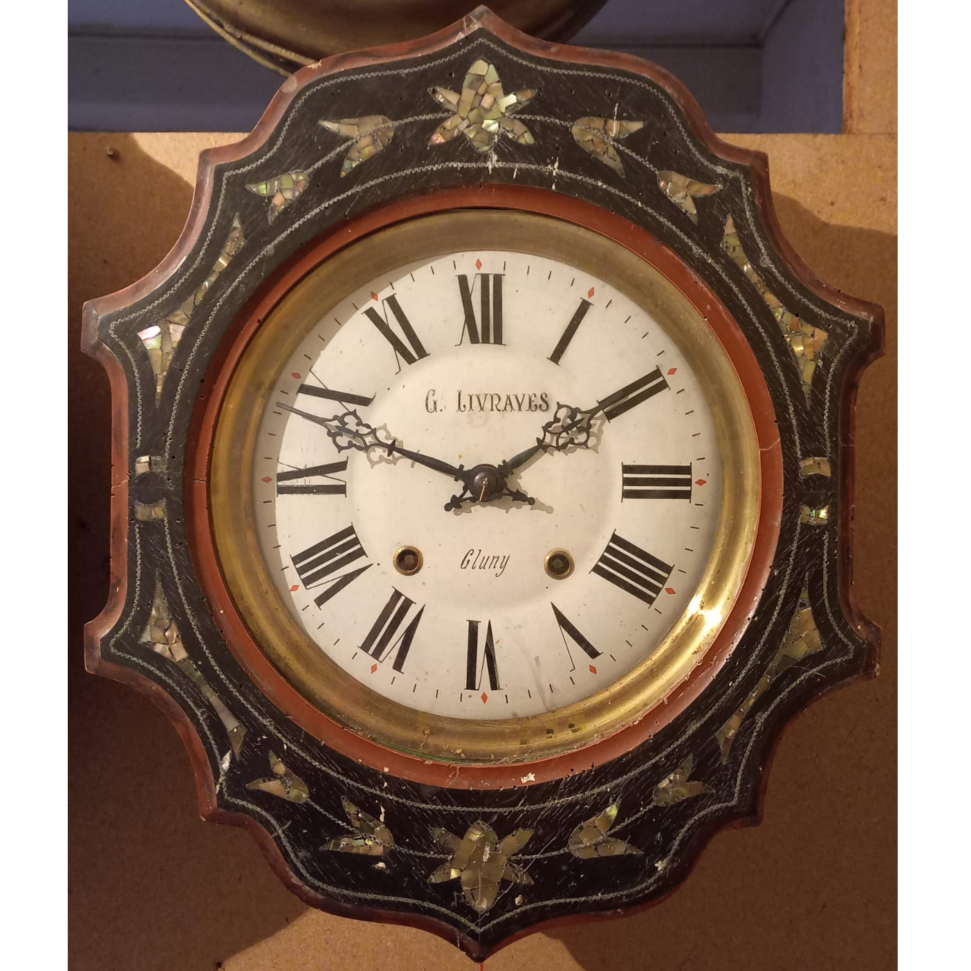 Réparation pendule murale de Morbier