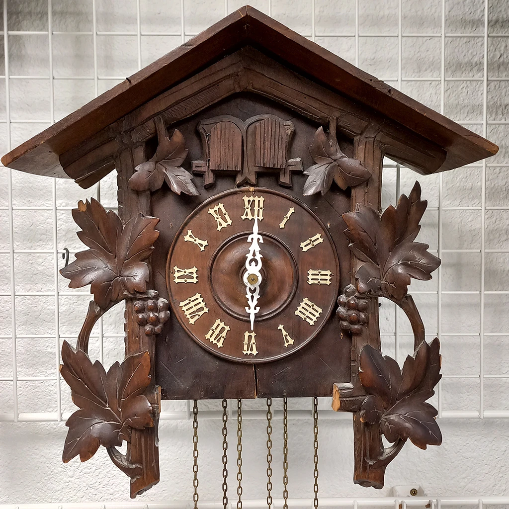 Horloger Lyon réparateur coucou sonnerie au quarts