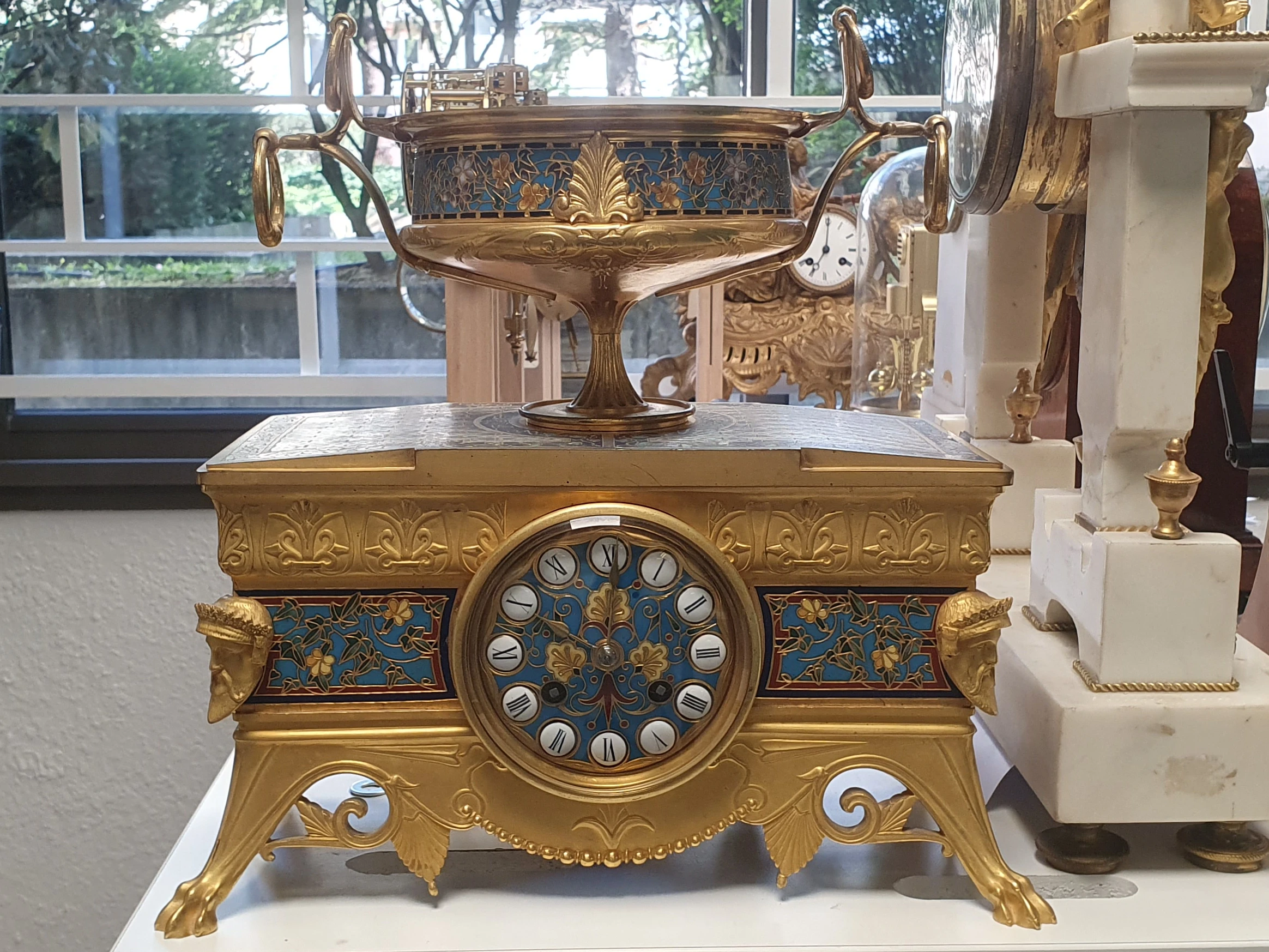 Horloger Lyon réparation pendule cheminee doree barbedienne