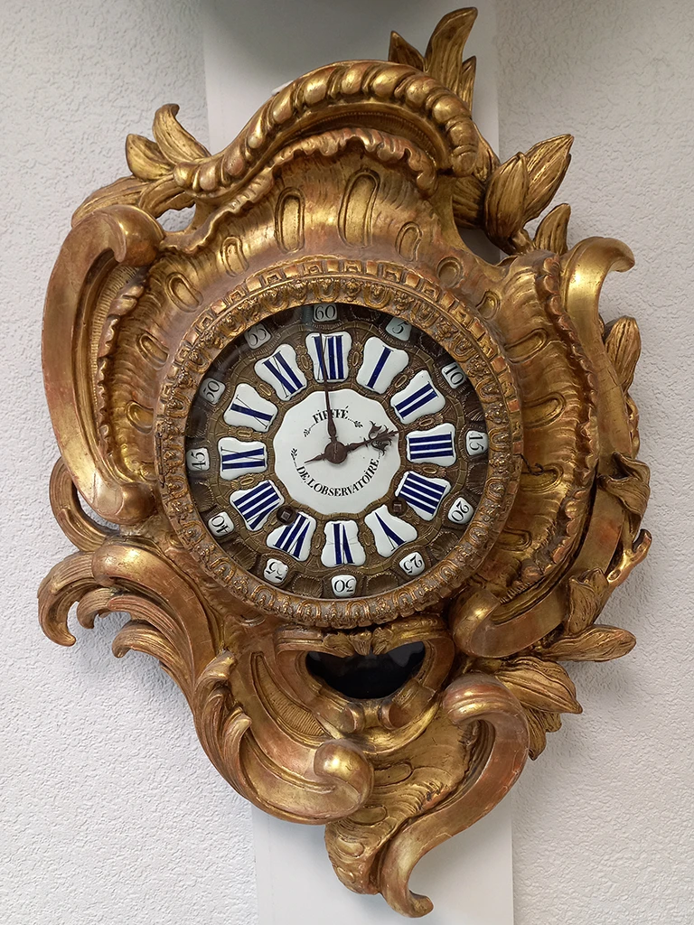 Horloger réparateur Lyon réparation Cartel en bois doré signé Fieffé de l'observatoire