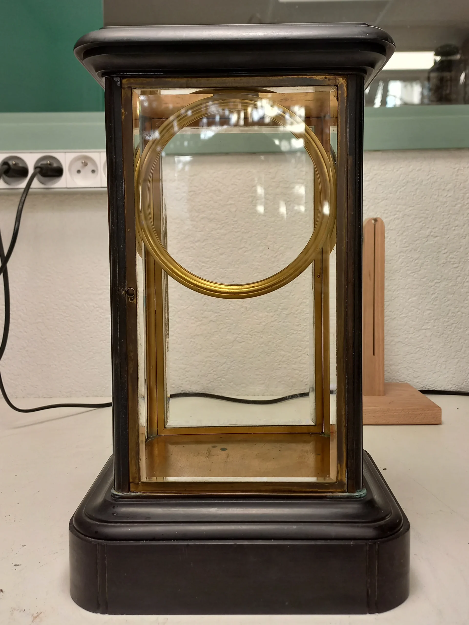 Horlogers Lyonnais Horloger Lyon réparation pendule état initial avant